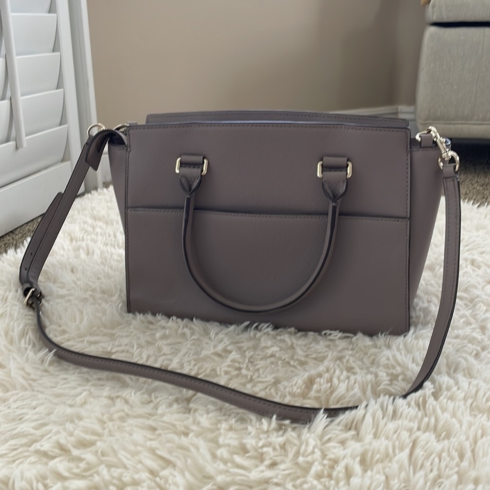 Kate Spade Satchel ♠️ - Picture 3 of 5